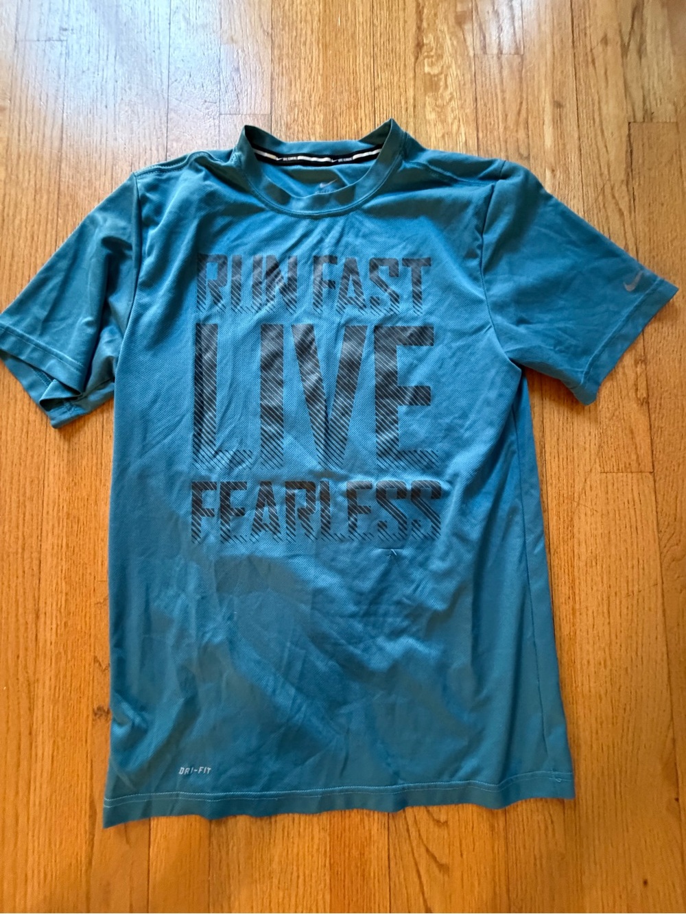 Nike Men's Teal Graphic Short Sleeve Performance Tee